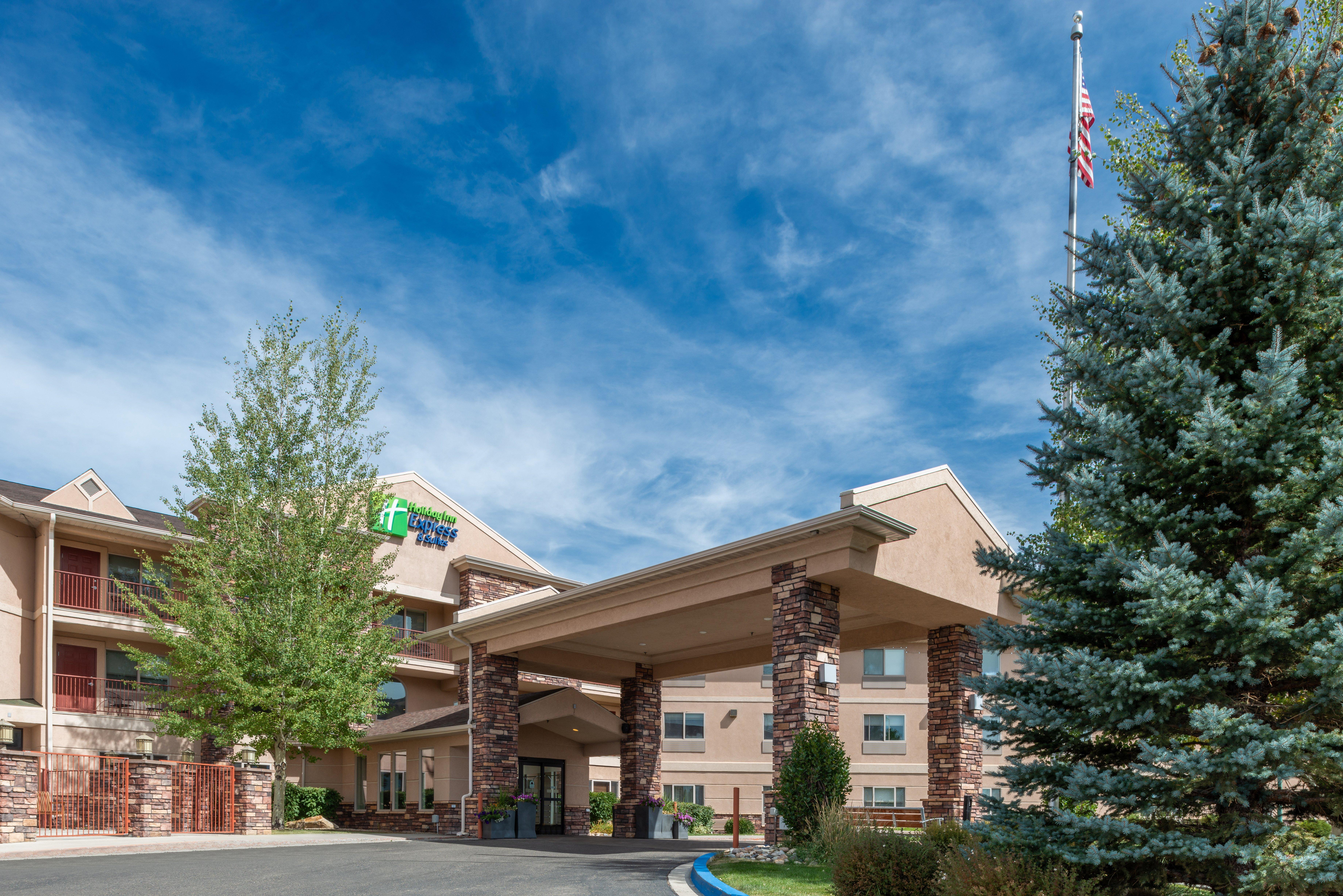 Holiday Inn Express Hotel & Suites Gunnison, An Ihg Hotel Exterior photo